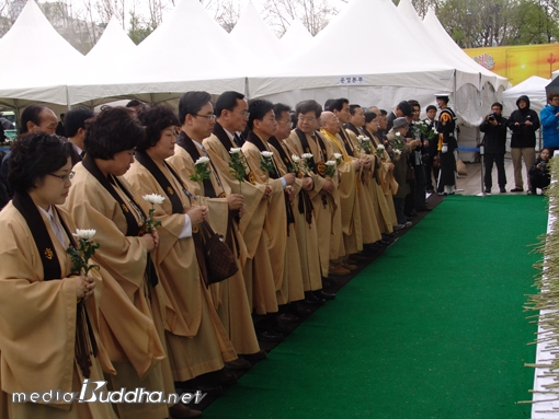 ������ �ϰ� �ִ� ��������  ����� ����(��������)��.