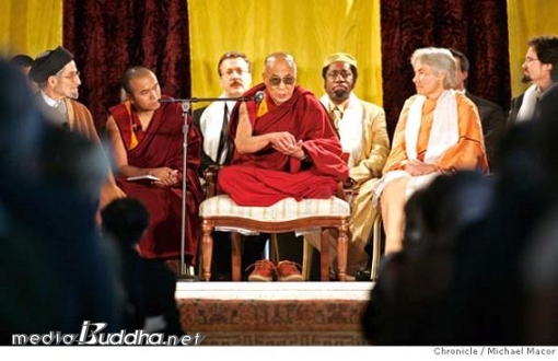 타종교 성직자들과 달라이라마의 만남.