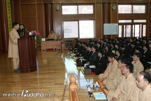 �������� ���� ���簡 ������ �ϰ� �ִ�.